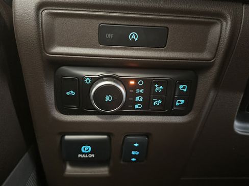 Used 2025 Ford F150 King Ranch AWD/4WD image 34