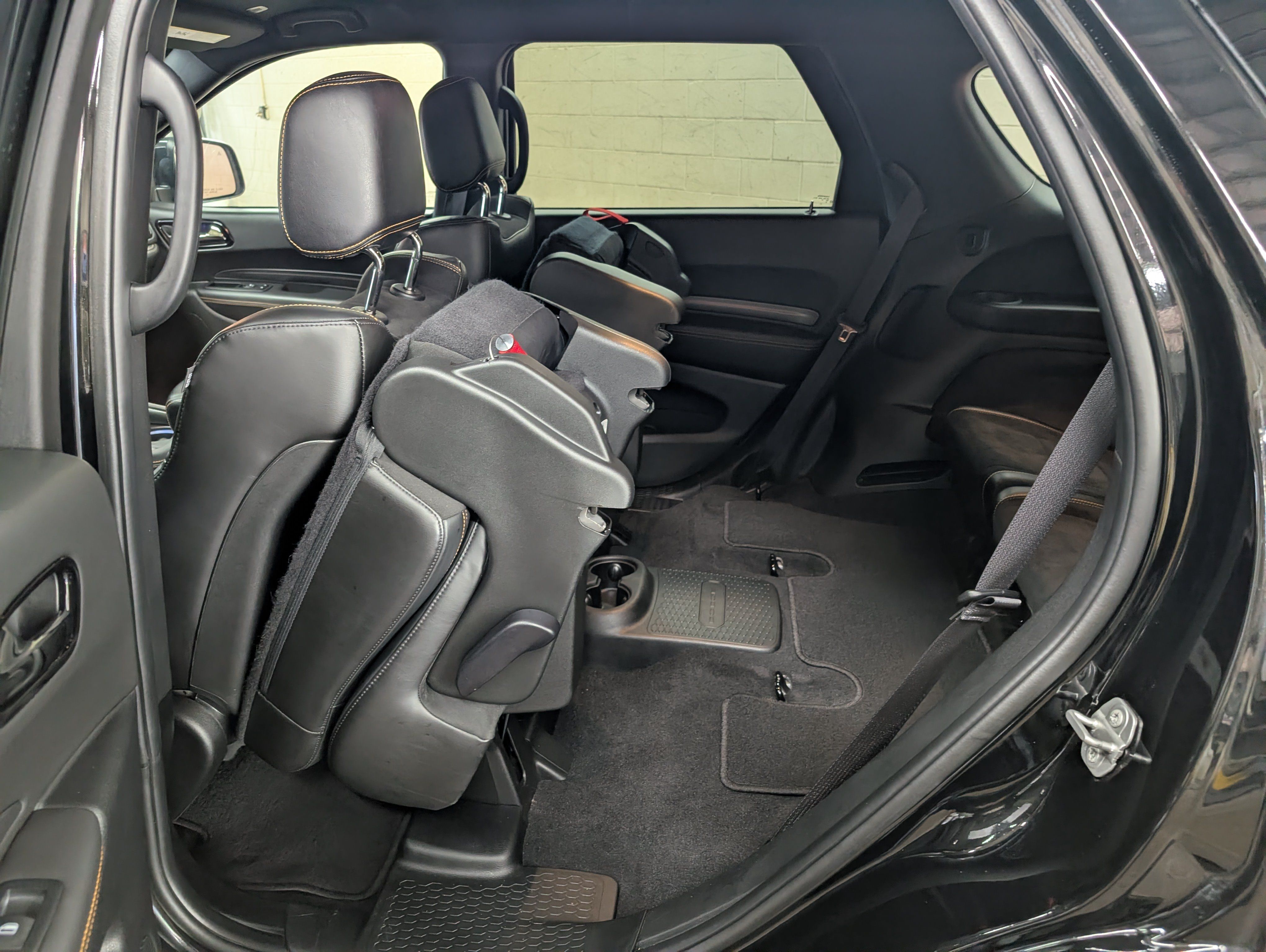 Used 2023 Dodge Durango R/T AWD/4WD image 9