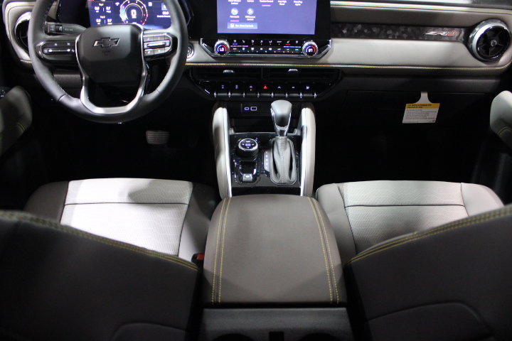 New 2026 Chevrolet Colorado ZR2 AWD/4WD image 26