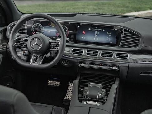 New 2026 Mercedes-Benz GLE 53 AMG 4MATIC image 25