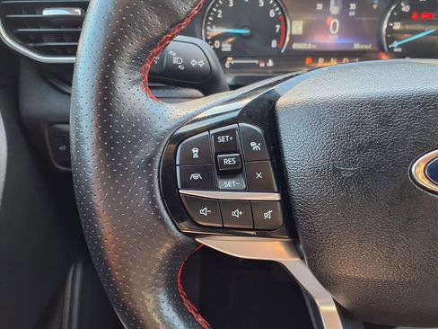 Used 2022 Ford Explorer ST-Line w/ Class IV Trailer Tow Package image 17