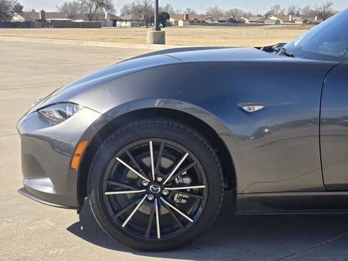 Used 2024 MAZDA MX-5 Miata Grand Touring w/ Weather Package image 9