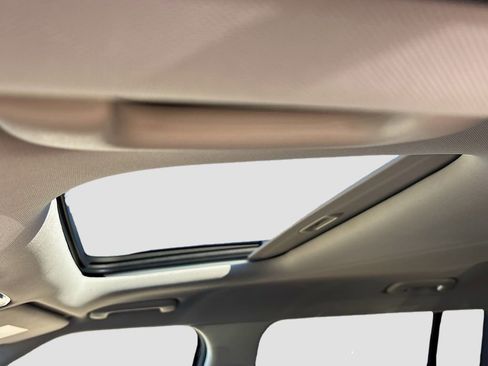 Used 2025 Hyundai Santa Fe XRT image 23