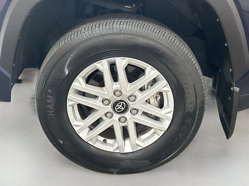 Used 2026 Toyota Tundra SR5 AWD/4WD image 27