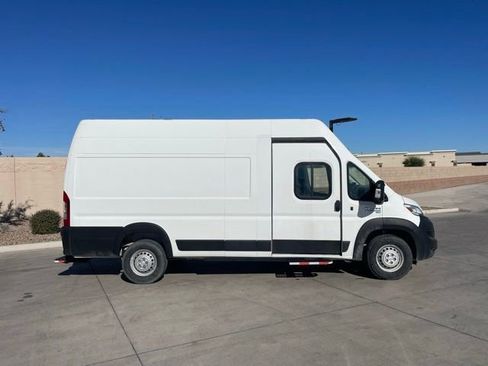 Used 2024 RAM ProMaster 3500 w/ Delivery Van Package image 3