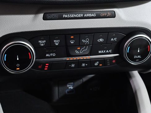 Used 2023 Ford Escape Active image 30