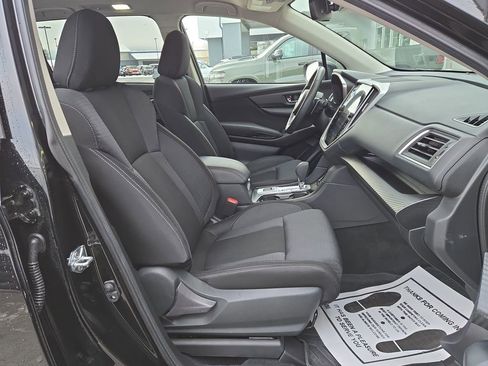 Used 2024 Subaru Ascent Premium w/ Convenience Package image 18