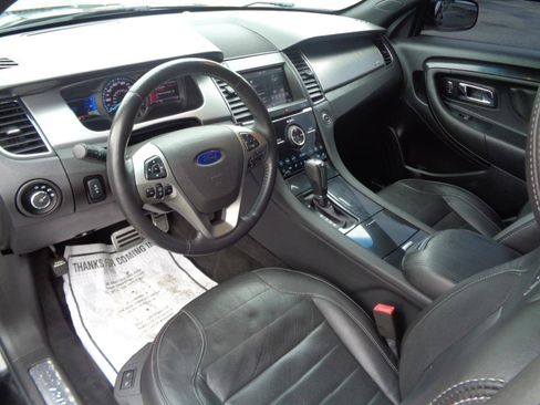 Used 2013 Ford Taurus SHO AWD/4WD image 25