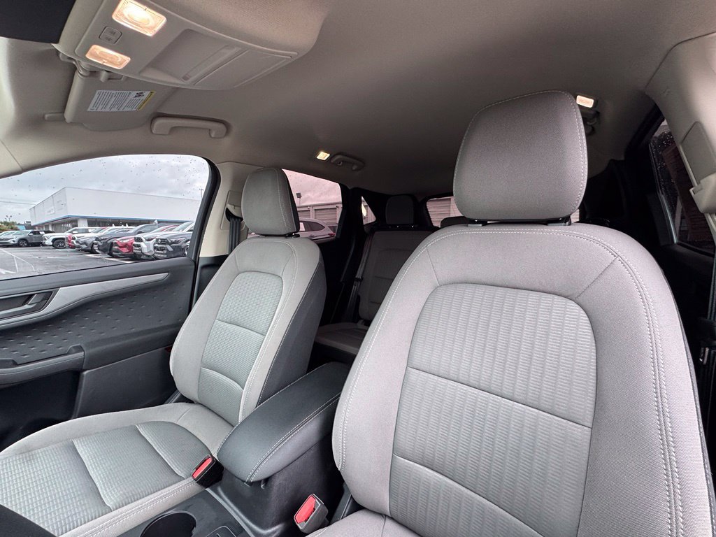 Used 2020 Ford Escape S FWD image 18