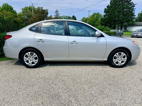 Used 2009 Hyundai Elantra GLS FWD image 3