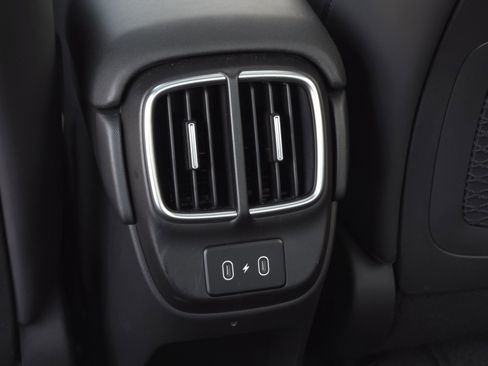 Used 2025 Hyundai Ioniq 6 Limited image 36