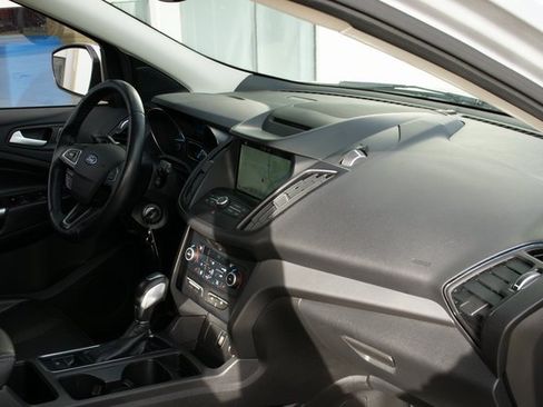 Used 2018 Ford Escape SEL w/ Ford Safe & Smart Package image 38