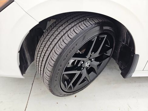 Used 2024 Honda Civic Sport image 37