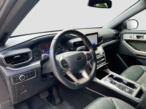 Used 2023 Ford Explorer Timberline w/ Timberline Technology Package image 9