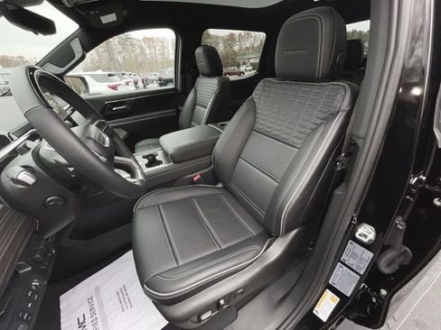 New 2025 GMC Sierra EV Denali image 24