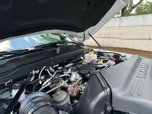 Used 2025 RAM 5500 Tradesman AWD/4WD image 32