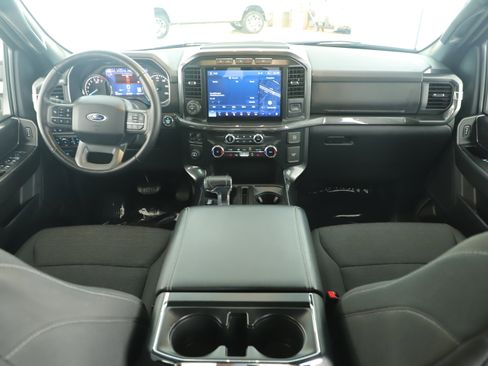 Used 2022 Ford F150 XLT w/ Equipment Group 302A High RWD image 18