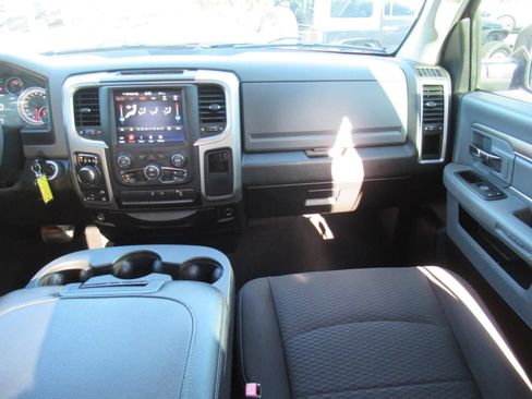 Used 2019 RAM 1500 Warlock w/ Electronics Group AWD/4WD image 16