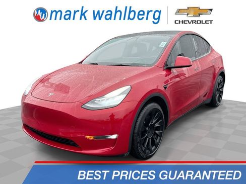 Used 2021 Tesla Model Y Long Range image 1