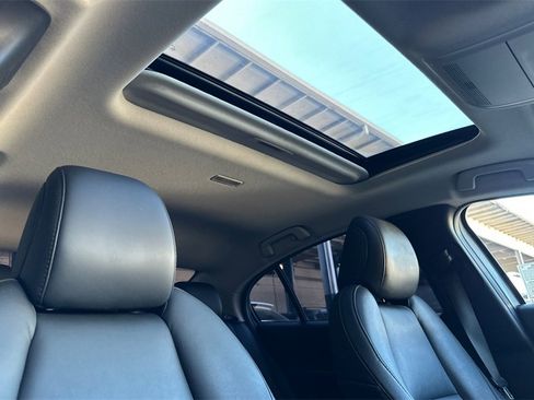 Used 2021 MAZDA MAZDA3 s image 16