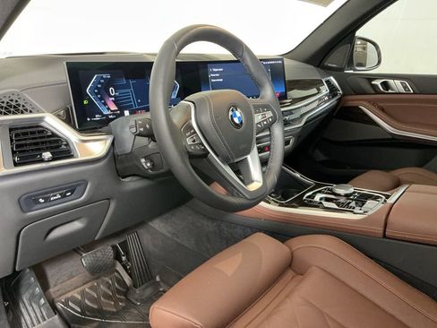 Certified 2024 BMW X5 sDrive40i w/ Premium Package image 22