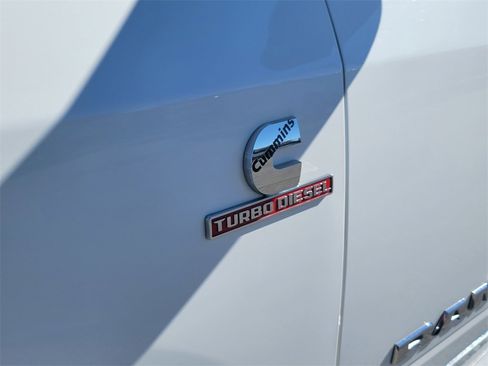 Used 2022 RAM 2500 Big Horn image 13