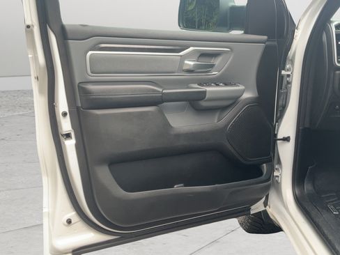 Used 2022 RAM 1500 Big Horn RWD image 11