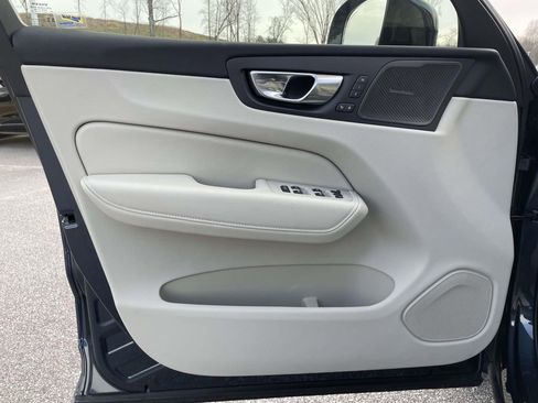 New 2026 Volvo XC60 T8 Ultra w/ Protection Package Premier AWD/4WD image 5