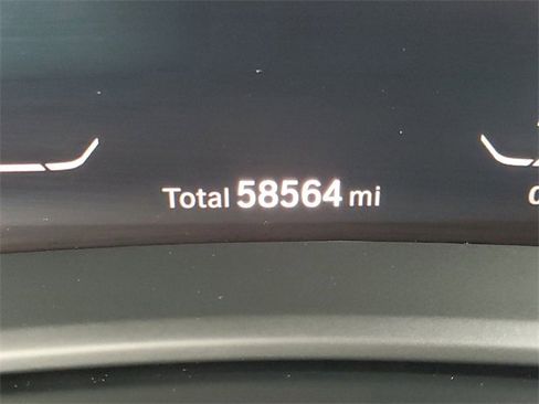 Used 2020 BMW X7 xDrive40i w/ Parking Assistance Package image 27