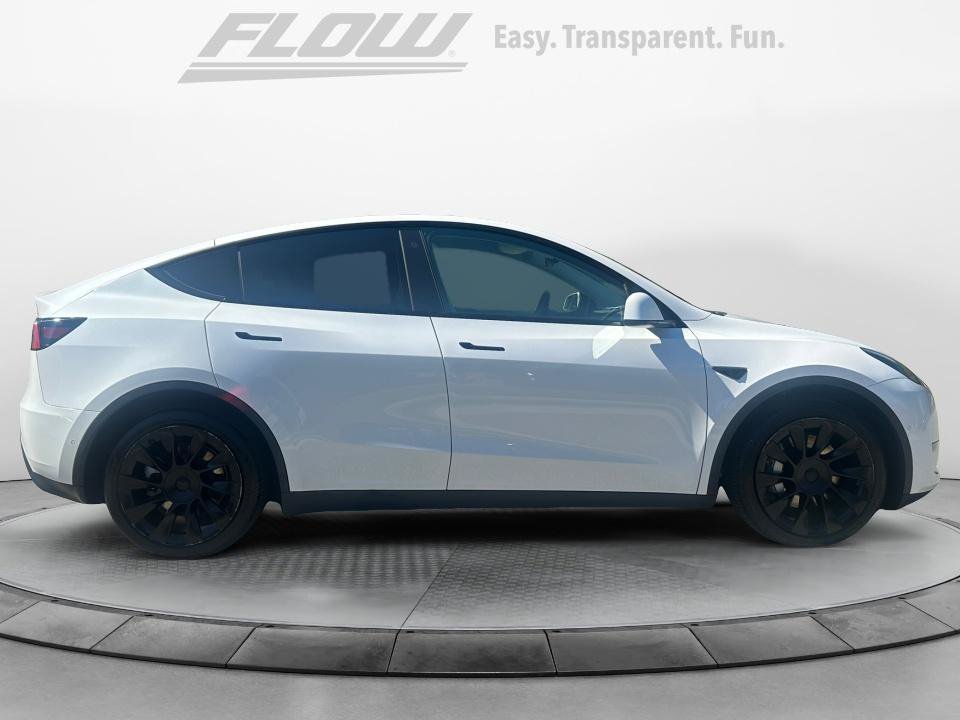 Used 2021 Tesla Model Y Long Range AWD/4WD image 10