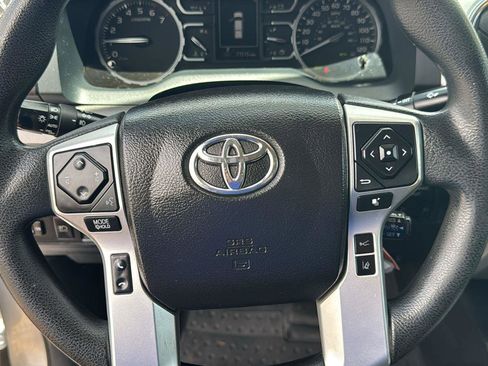 Used 2021 Toyota Tundra SR5 w/ Convenience Package RWD image 17