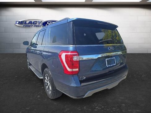 Used 2019 Ford Expedition XLT w/ Equipment Group 202A AWD/4WD image 5
