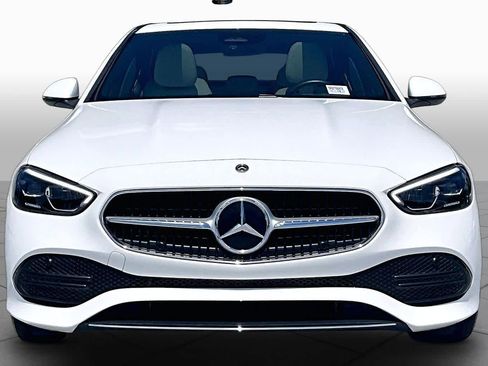 Used 2025 Mercedes-Benz C 300 4MATIC Sedan image 4