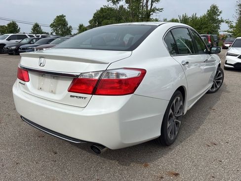 Used 2014 Honda Accord Sport image 9