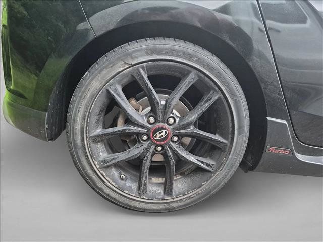 Used 2019 Hyundai Veloster Turbo R-Spec FWD image 15