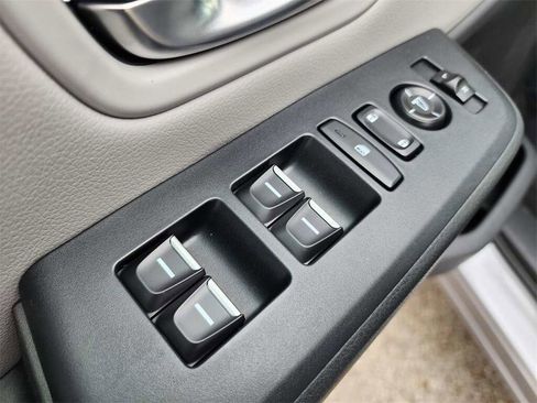 Used 2024 Honda Pilot EX-L image 28