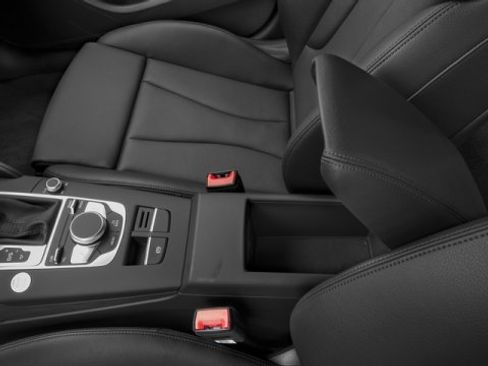 Used 2017 Audi A3 e-tron Prestige w/ Prestige Package image 15