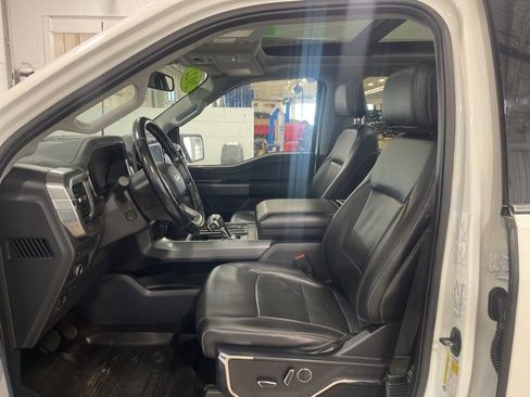 Used 2022 Ford F150 Lariat w/ Equipment Group 502A High image 16