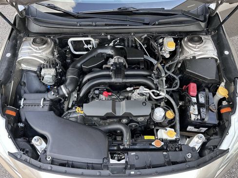 Used 2017 Subaru Legacy 2.5i Limited AWD/4WD image 9