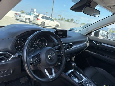 Used 2020 MAZDA CX-5 Touring FWD image 3