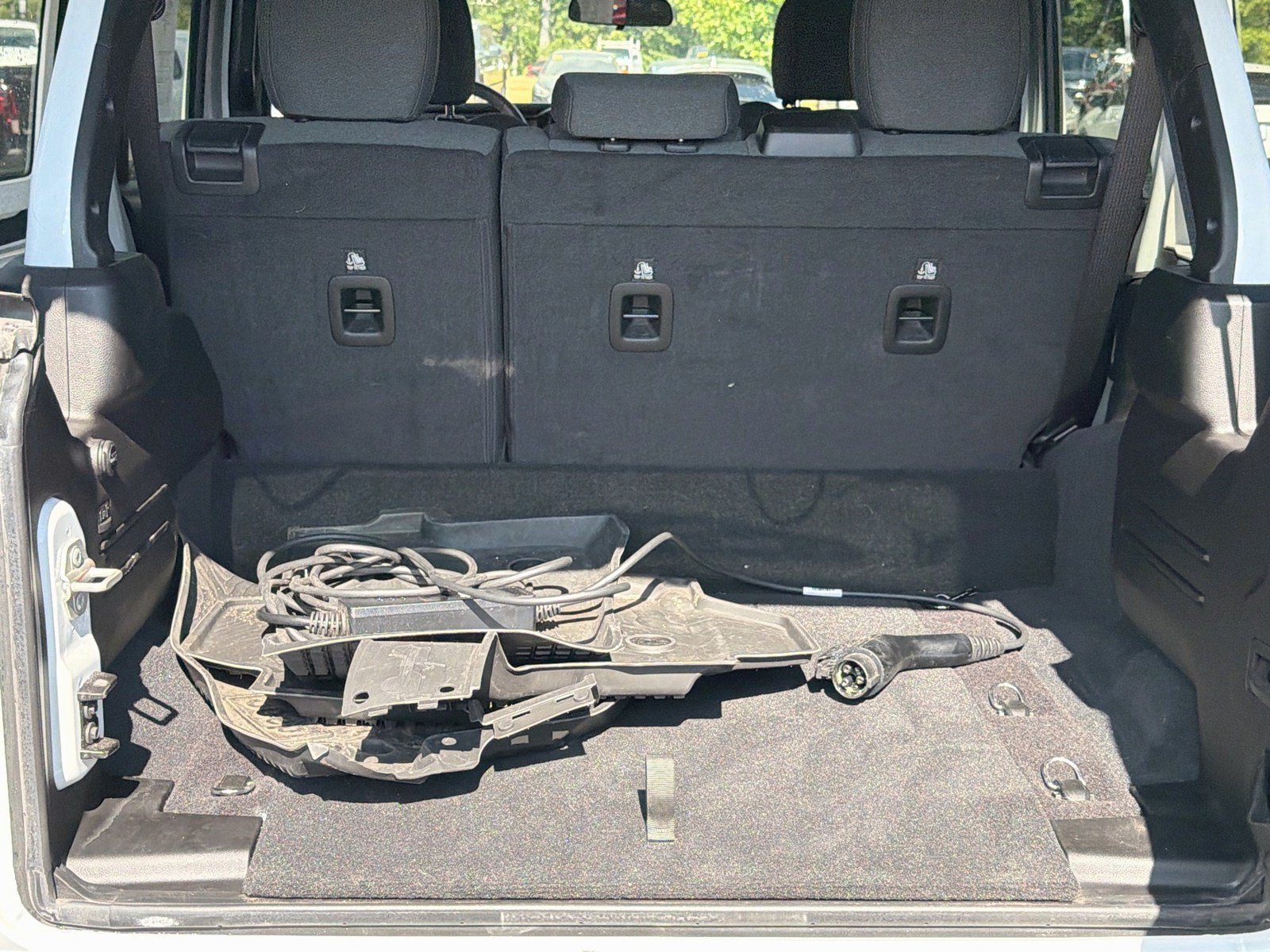 Used 2024 Jeep Wrangler Unlimited AWD/4WD image 28