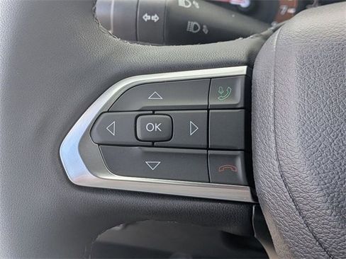 New 2026 Jeep Compass Limited image 19