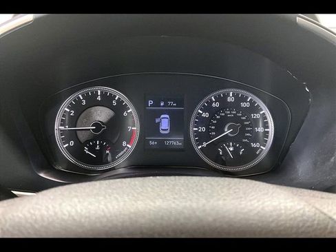 Used 2020 Hyundai Santa Fe SE image 13