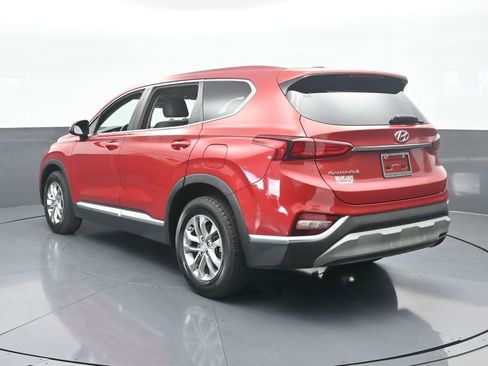 Used 2019 Hyundai Santa Fe SE image 4