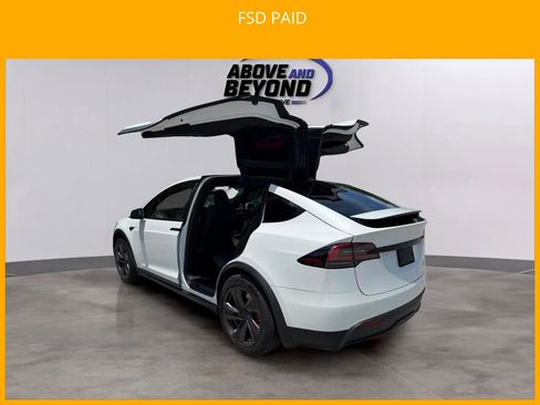 Used 2026 Tesla Model X Plaid AWD/4WD image 5