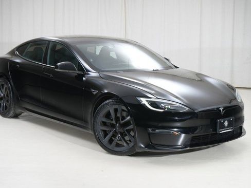 Used 2023 Tesla Model S image 8