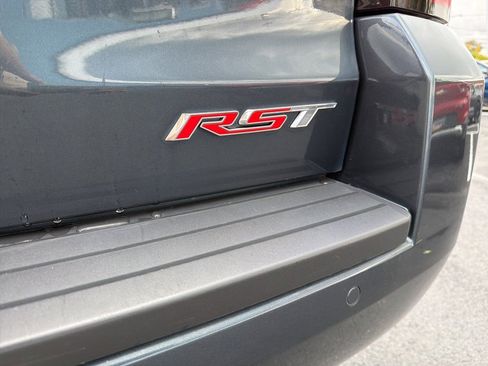 Used 2020 Chevrolet Suburban Premier image 13