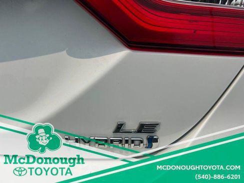 Certified 2020 Toyota Camry LE FWD image 7