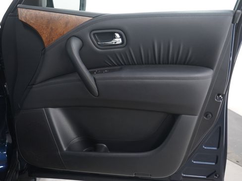 Used 2024 Nissan Armada SL w/ Cargo Package image 13