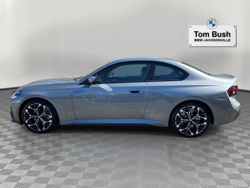 Certified 2025 BMW 230i xDrive Coupe w/ Convenience Package image 6